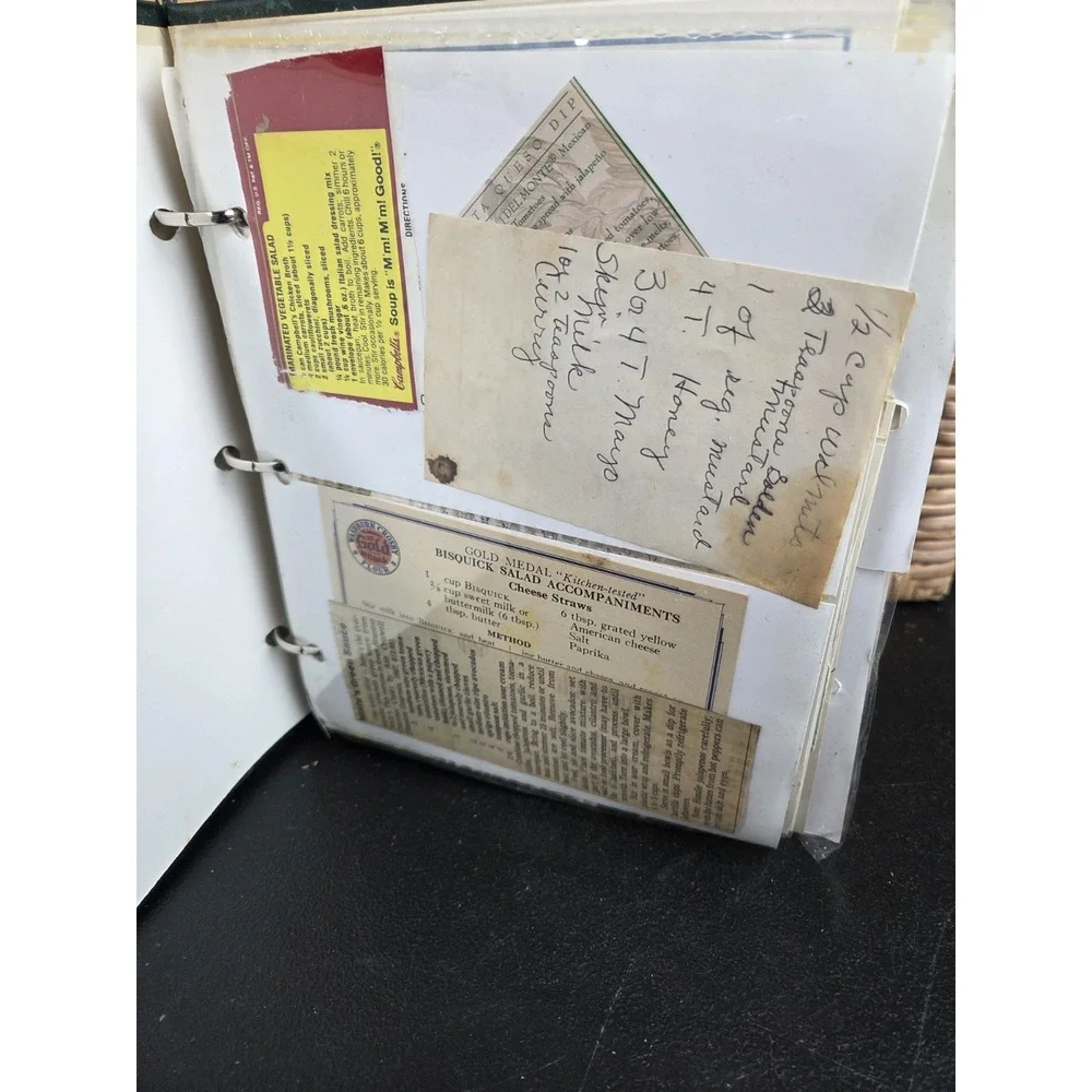 Estate Recipe Binder Handwritten Typed Cut Outs Etc.  Texas Based READ